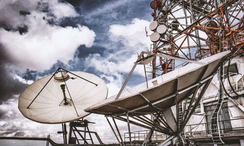 Sistemas de Comunicação por Rádio e Satélite