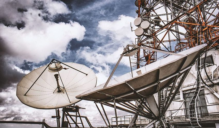 Sistemas-de-Comunicacao-por-Radio-e-Satelite